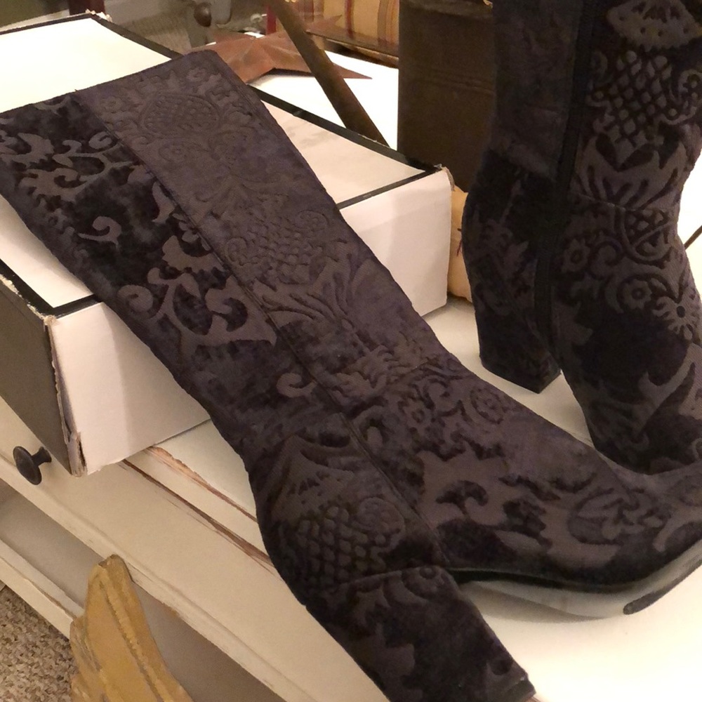 Black Nine West Tapestry Knee Boots